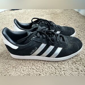 Adidas Gazelle Black Suede with Silver Stripes size 7